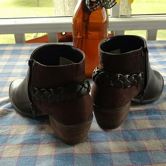American Eagle Dark Bown Booties w/ Braided Back - Picture 2 of 8